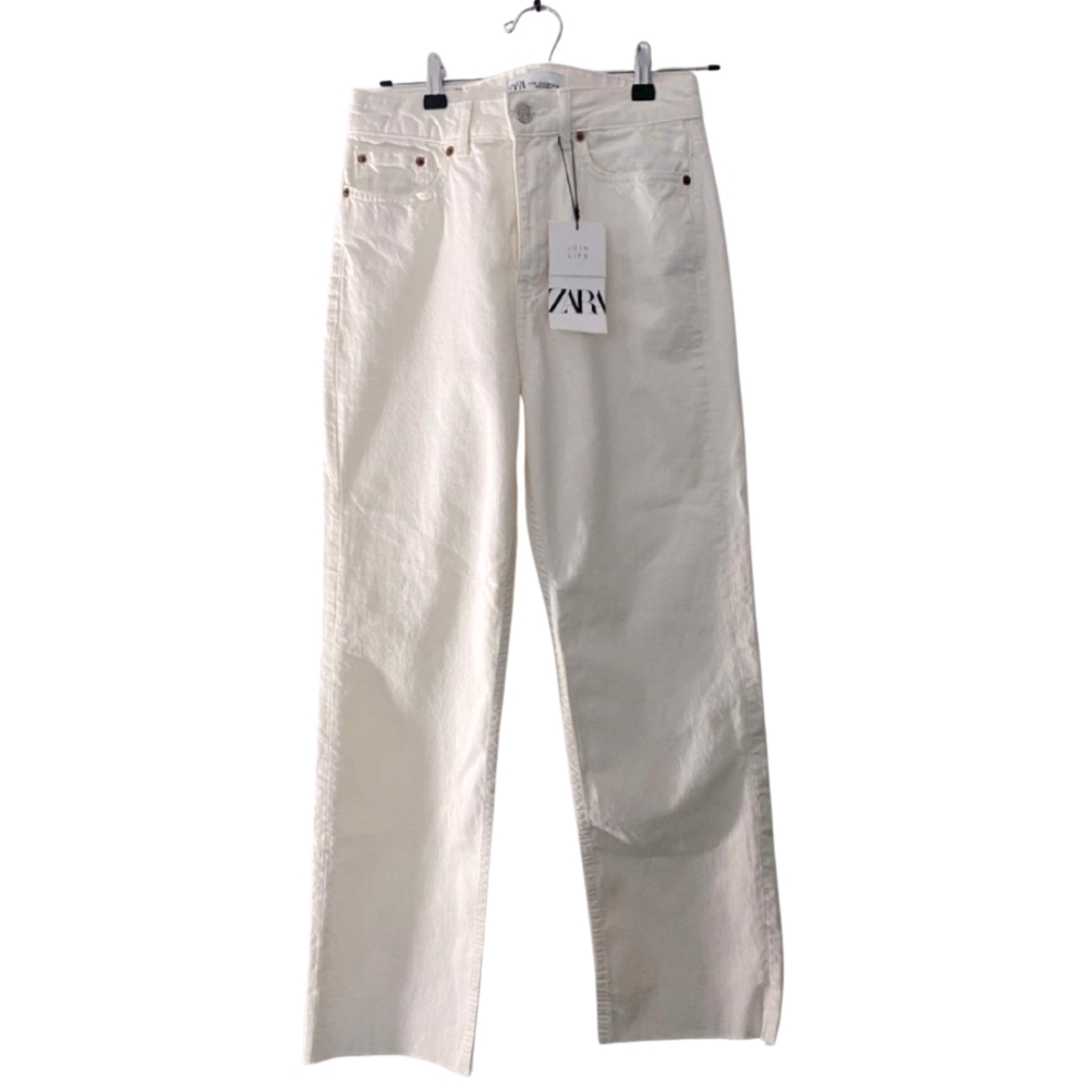 Zara Women's Straight Leg Cream Jeans